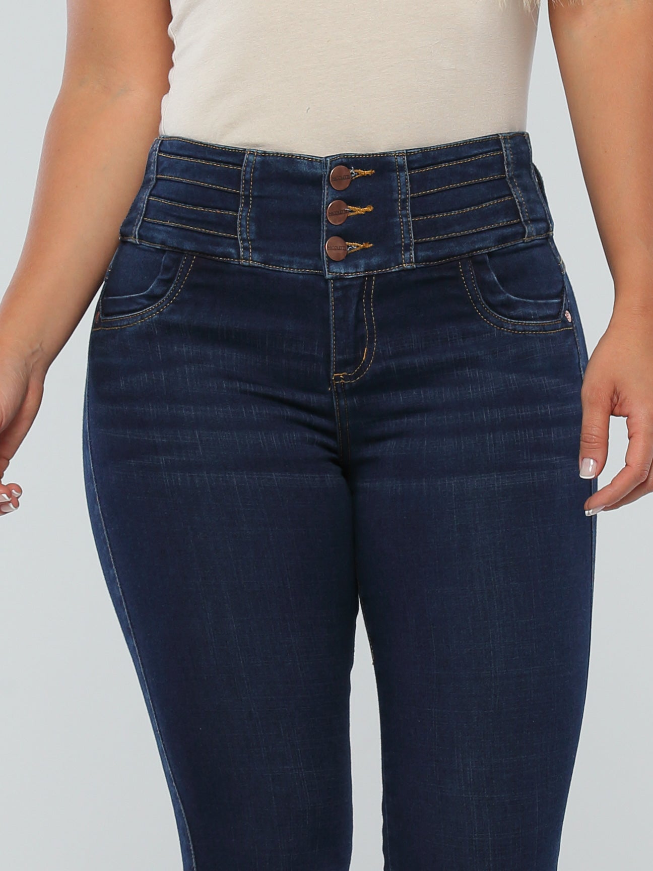 Catalina Butt Lift Jeans 15559